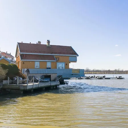 Feriehus Waterfront Home-tonsberg